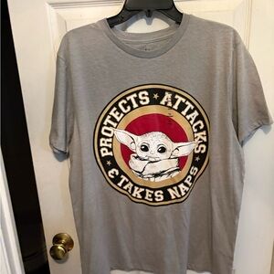 Disney Gray‎ Crewneck T-Shirt